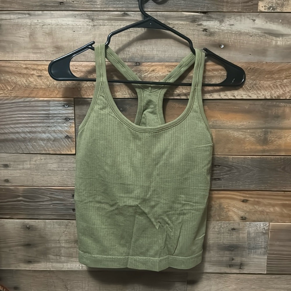 Lululemon EBB tank top